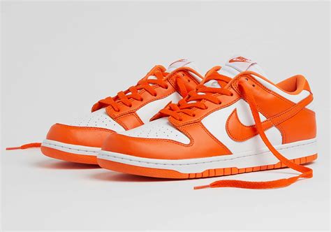 syracuse orange and white dunks